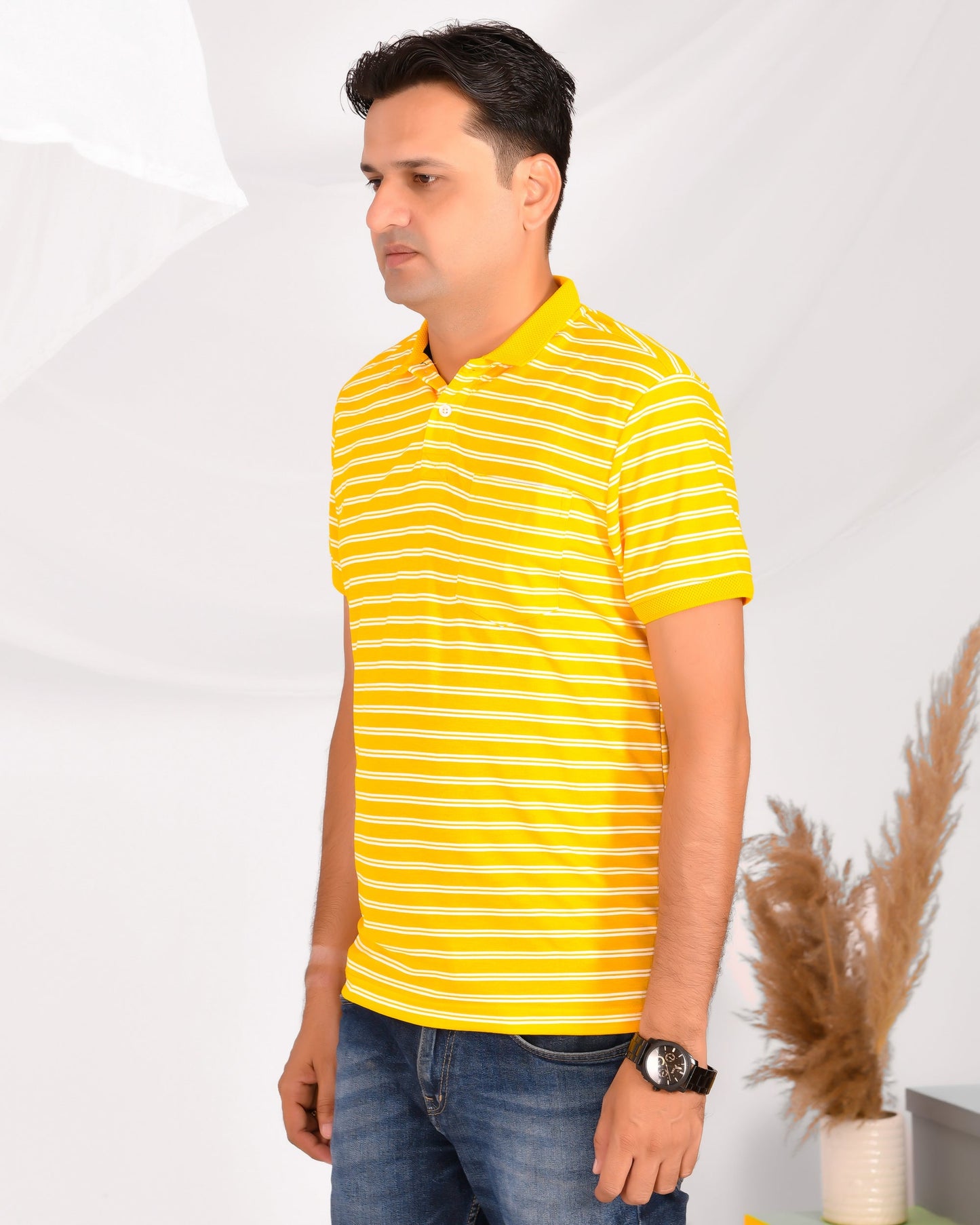 Noble Mono-Stripes Collar T-Shirt Yellow