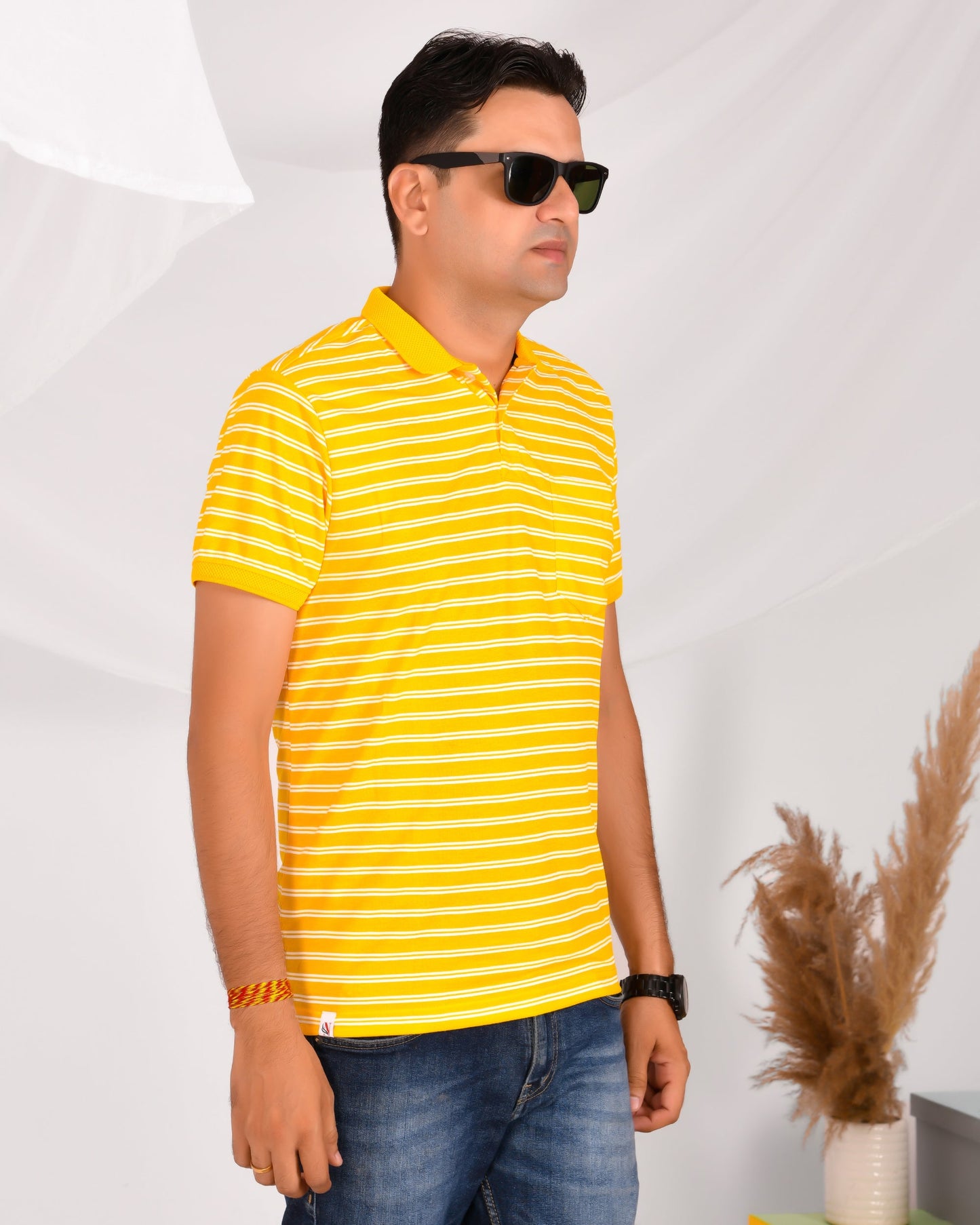 Noble Mono-Stripes Collar T-Shirt Yellow