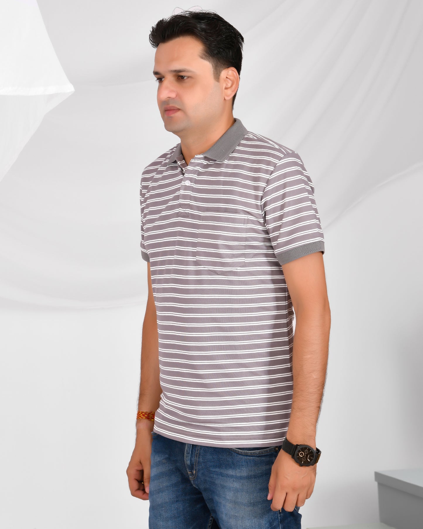 Noble Mono-Stripes Collar T-Shirt Grey