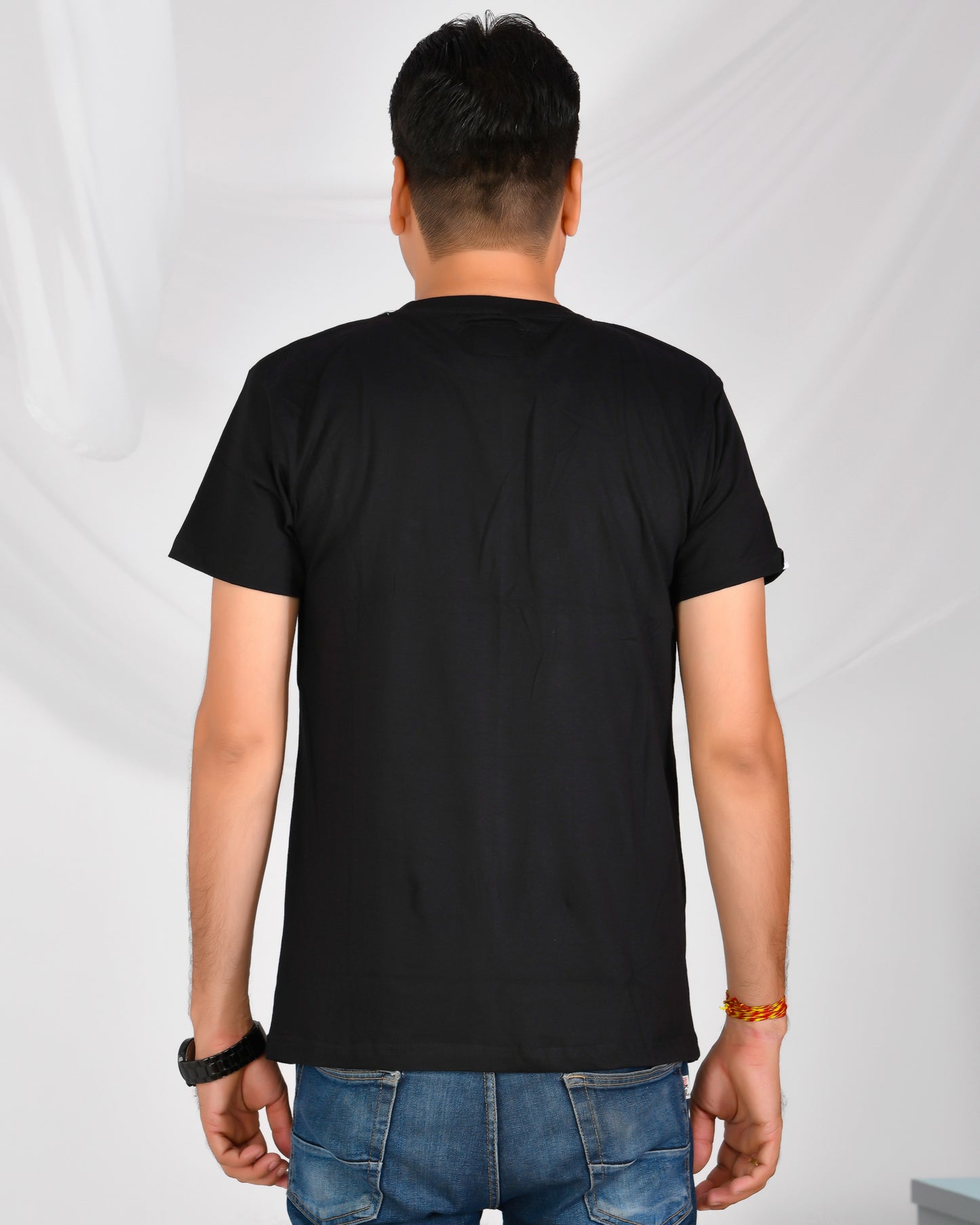 Noble Basics Round Neck T- Shirt Black