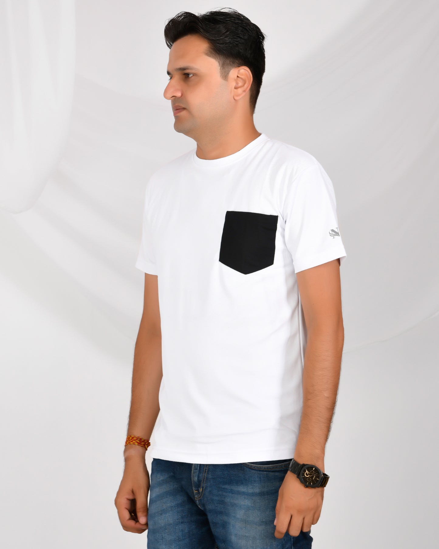 Noble Mars Round Neck T-Shirt Sky White